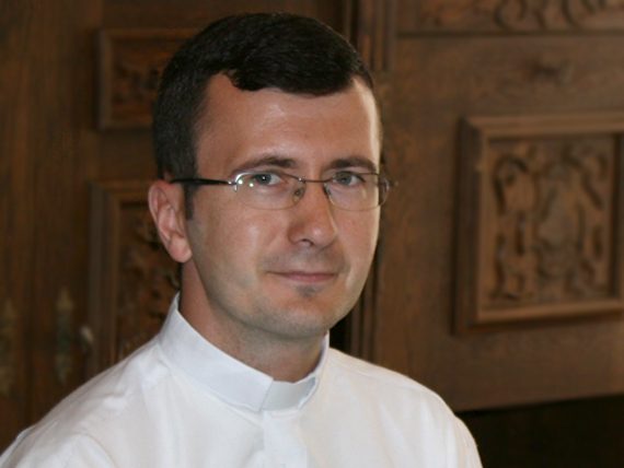 Pr. Petru Medveș