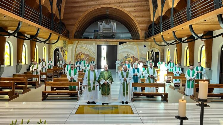 serie-de-exercitii-carmelitani-arcb-1